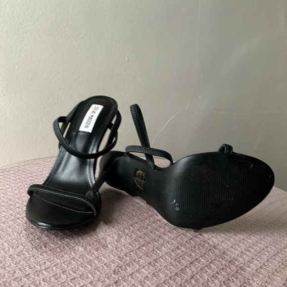 Steve Madden Sandals - Picture 5 of 7